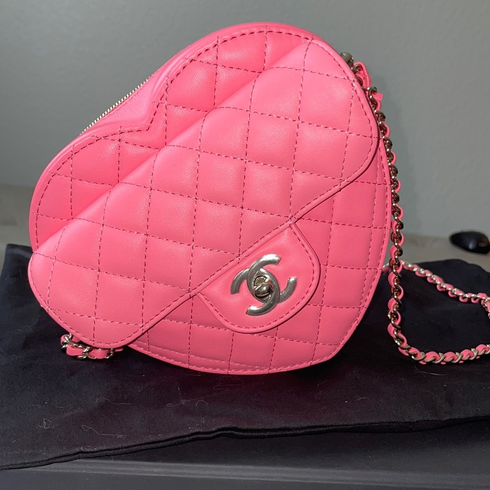 Chanel heart bag (large size)